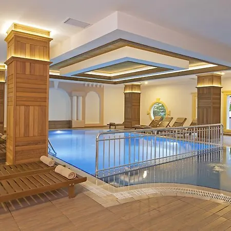فندق Club Paradiso 5*