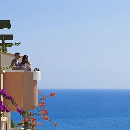 فندق Club Paradiso