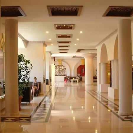 فندق Club Paradiso ألانيا