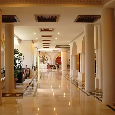 Club Paradiso فندق ألانيا