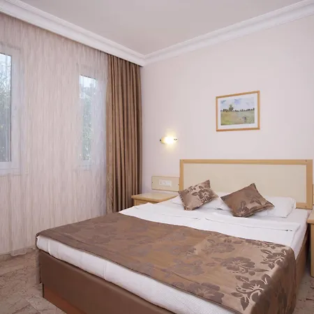 فندق Club Paradiso 5*